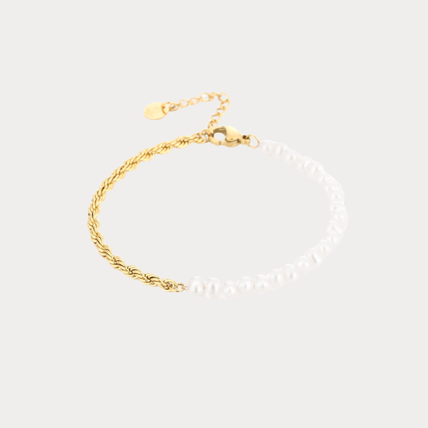 Twisted Pearls Bracelet - gold