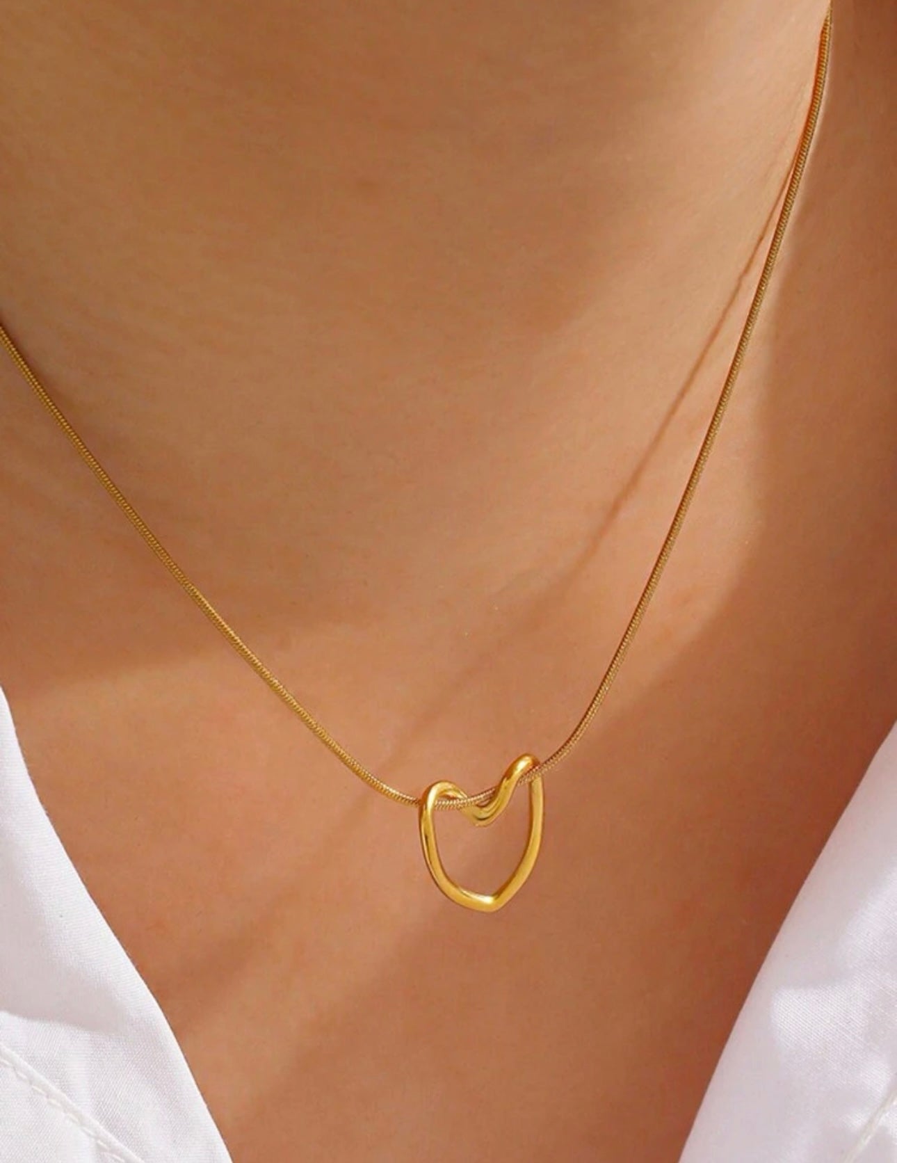 Lovely Necklace - gold