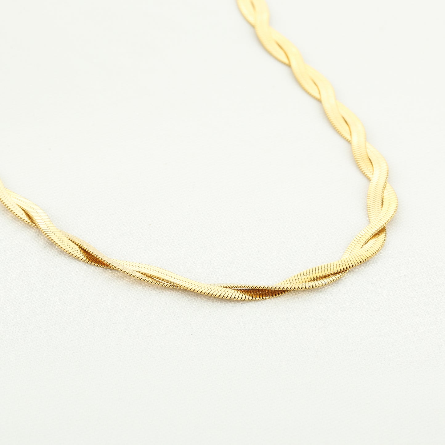 Twisted Snake Necklace - gold