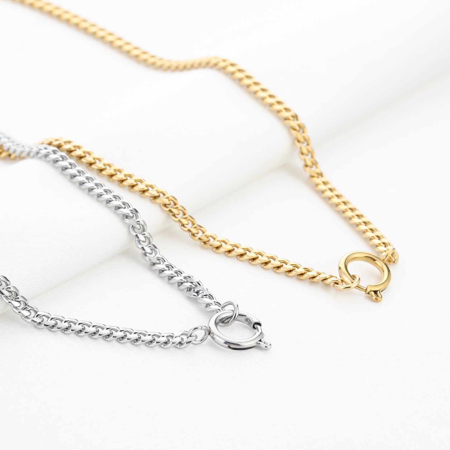 Basic Necklace Round - gold