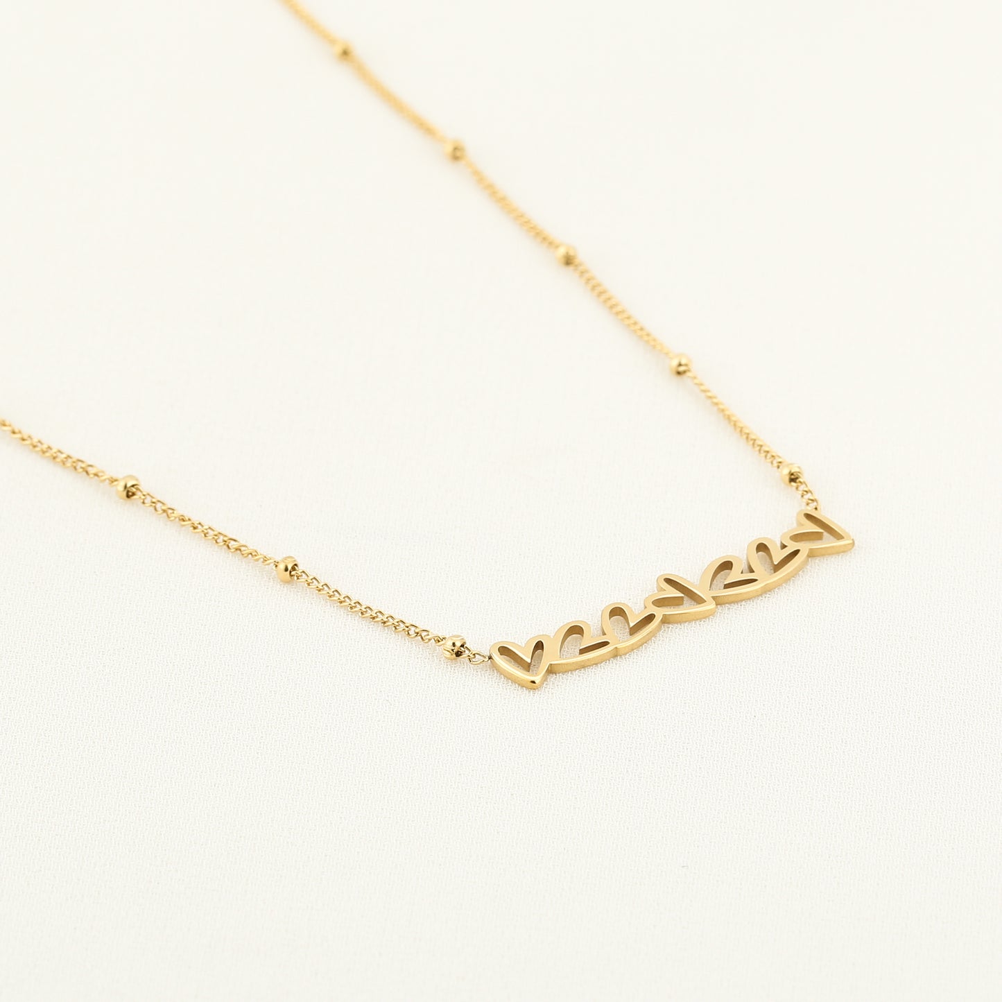 Small Cute Hearts Necklace - gold