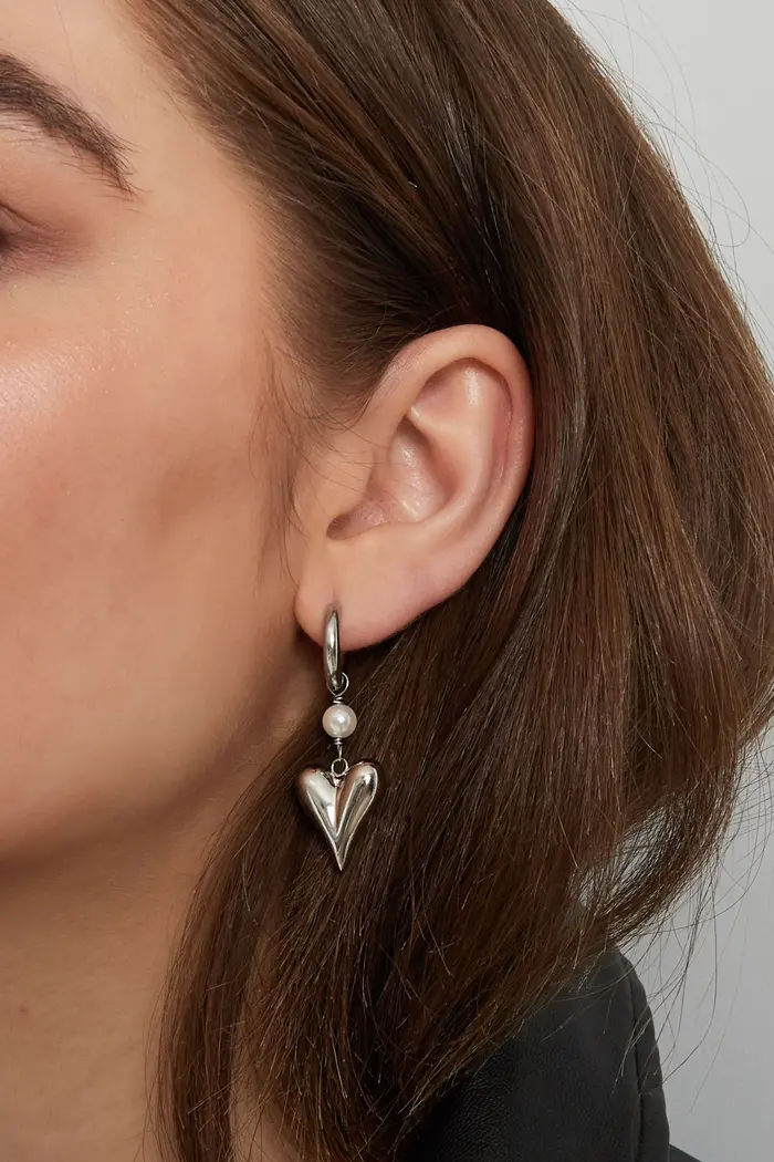 Hanging Heart Earrings - silver