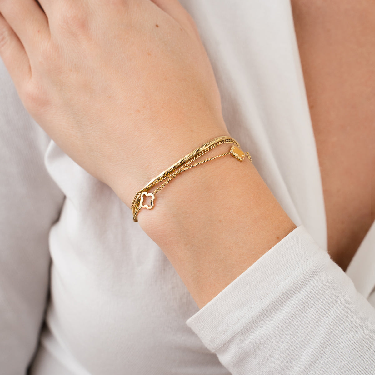 Layered Clover Bracelet - gold